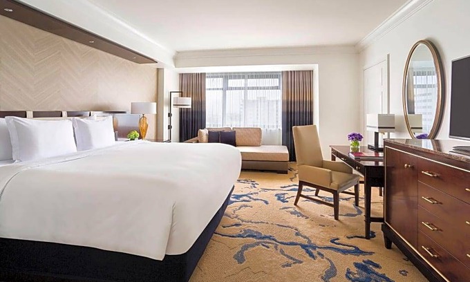 Downtown Denver Hotel | The Ritz-Carlton, Denver