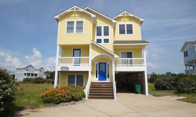 Ocean Hill House | V1252- A Real Beauty! 6 Bedrooms (3 masters), Hot Tub, 2 Com Pools, Foosball!