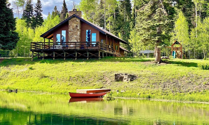 Bayfield House | Vallecito Mountain Refuge