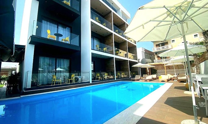 Ksamil Hotel | Valmar Hotel