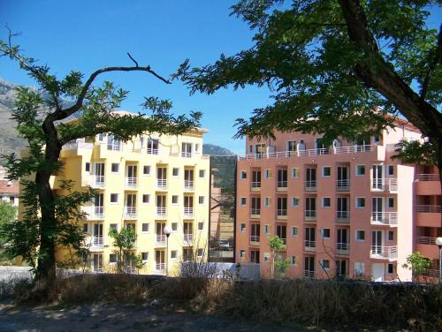 Corte Apartment | Vanina Park