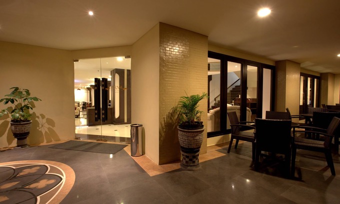 Surabaya Hotel | Varna Culture Hotel Soerabaia Surabaya