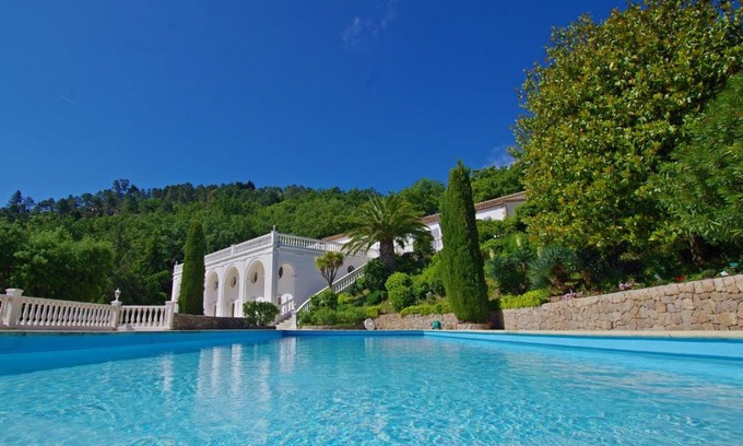 Saint-Raphael Apartment | VASTE APPARTEMENT LUXUEUX DANS DOMAINE SECURISE PISCINE