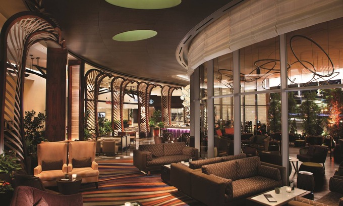 Las Vegas Strip Hotel | Vdara Hotel & Spa