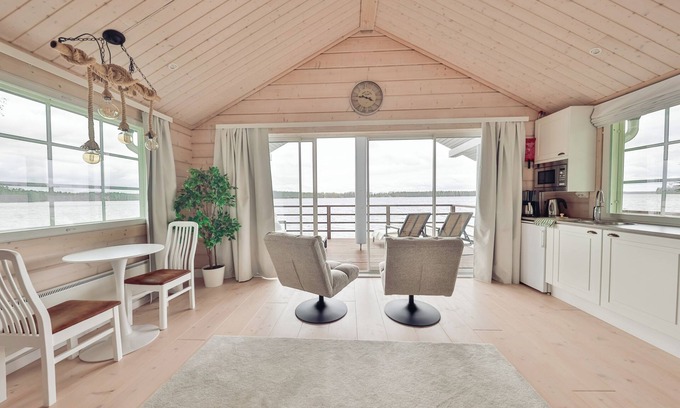 Loppi Cabin | Venevaja provides a unique accommodation experience in Kanta-Häme.