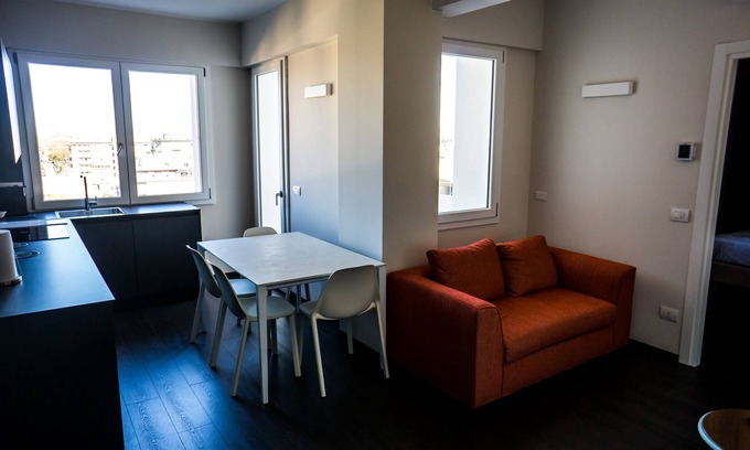 Mestre Apartment | Venice Terminal Apartments & Suites