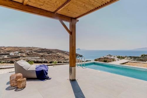 Kithnos Villa | Verros Hut - Mini Pool Villa