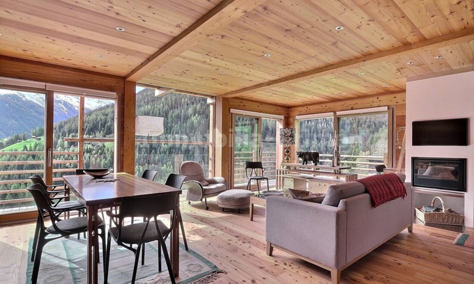 Grimentz Ski Chalet | Very comfortable chalet on 3 levels for 8 people, living room with fireplace, kitchen area with dish