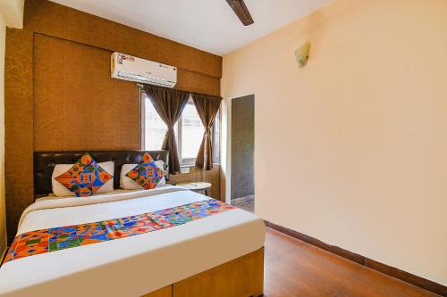 Kalighat Hotel | Via Krishna I - Nr Birla Industrial & Tech Museum