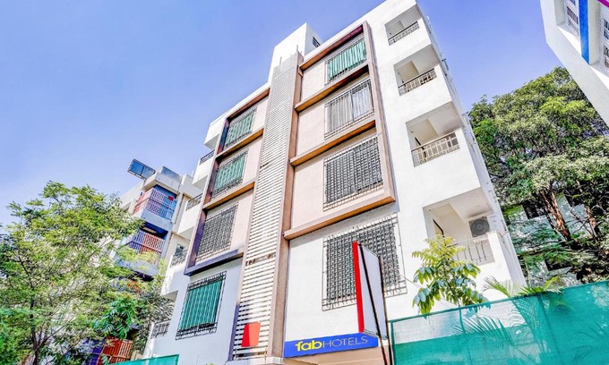 Wakad Hotel | Via Wakad Villa - Nr Amar Business Zone