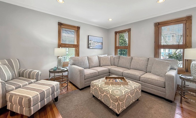 Lewes House | Victorian Guesthouse In The Center of Historic Downtown Lewes