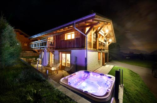 Saint-Nicolas-de-Veroce Ski Chalet | Vielyterra - Chalet haut de gamme - Domaine du mont blanc