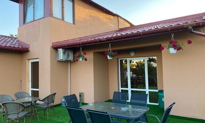 Costinesti House | Vila Pișcoțel
