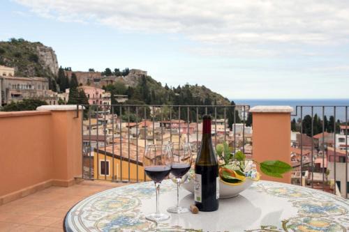 Taormina City Centre Apartment | Vilagos Apartments & Loft Taormina