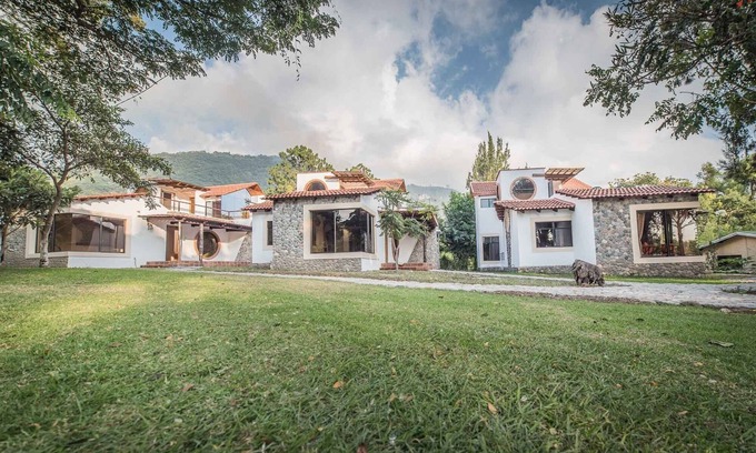 Panajachel Villa | VILLA 1 - ENCANTO DEL LAGO