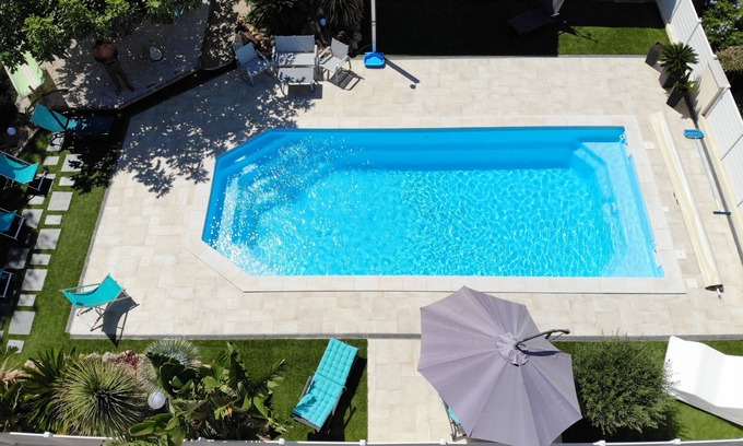 La Londe-les-Maures Villa | Villa 7Pers La Londe les Maures residential sector Facing the Or Hyères islands