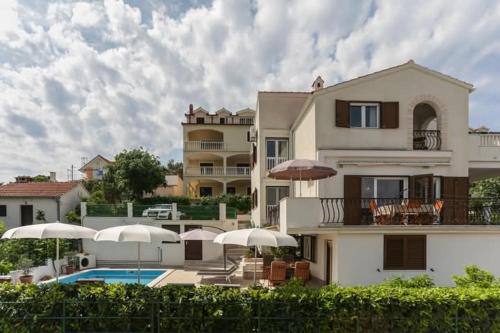 Okrug Donji Apartment | Villa Anita