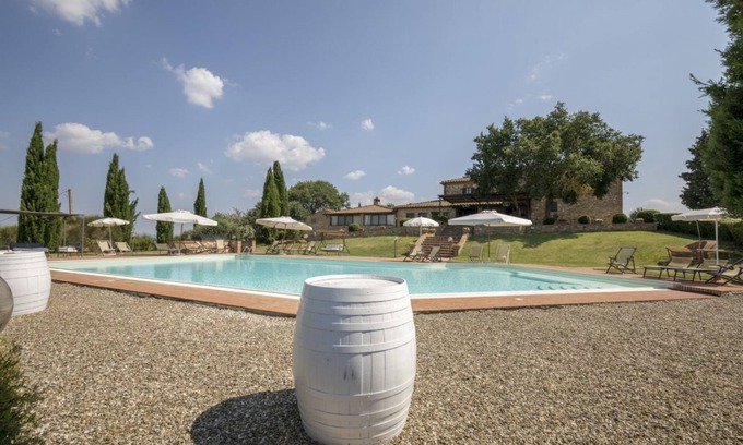 Montisi Villa | Villa Asciano 30 By MMega
