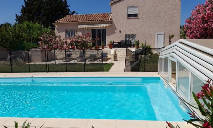 Sainte-Marie-la-Mer Villa | Villa avec plage à pied et grande piscine
