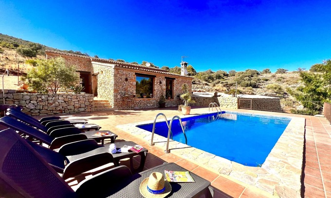 Benissa Villa | Villa CALIMA in Benissa – 3 bedrooms, private pool, sea and mountain views, air conditioning, Wi-Fi and private parking