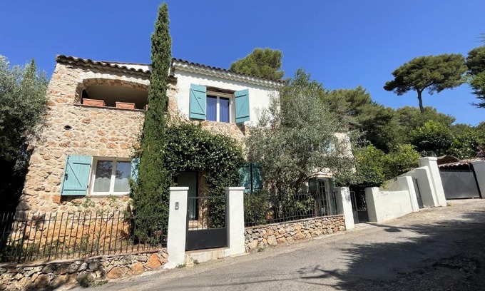 Saint-Paul-de-Vence Bed & Breakfast | VILLA CANZOMY