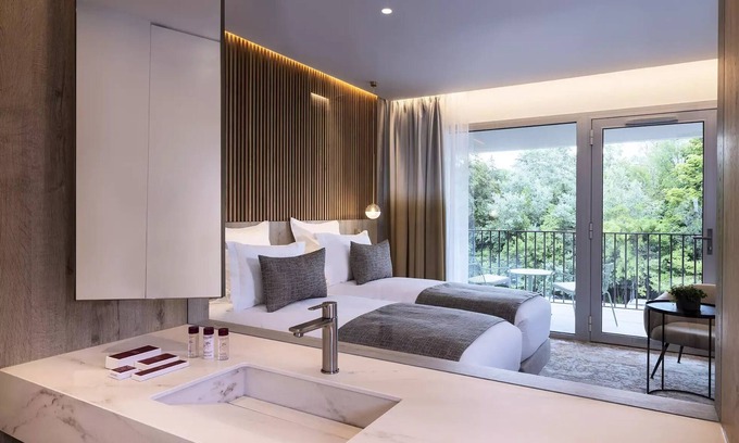 Greoux-les-Bains Apartment | Villa Castellane * - 3-room apartment for 4 people