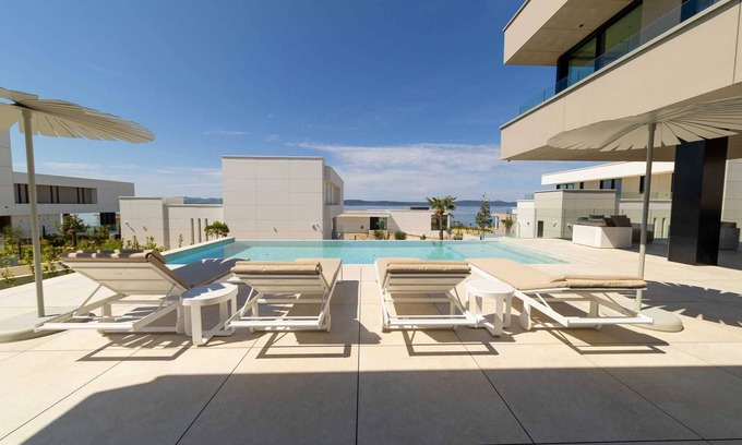Ugljan Villa | Villa Circolo Terzo with Pool