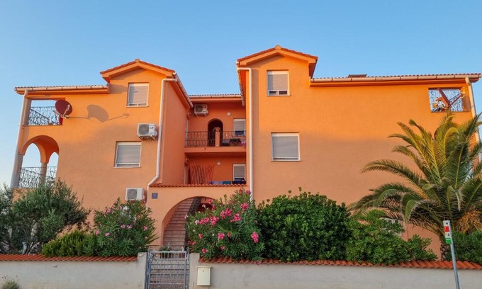 Povljana Apartment | Villa Claudia