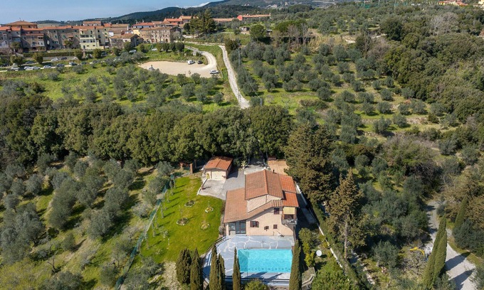 Riparbella Villa | Villa "Cristina" with sea view, private pool and Wi-Fi