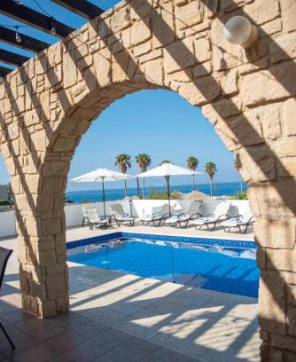 Kissonerga Apartment | Villa Cynthiana 4- 300m from the sea 3 bedrooms 3 bathrooms