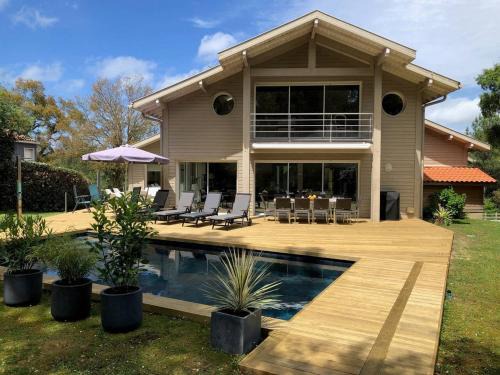 Seignosse Villa | Villa de luxe avec piscine chauffée et salle de sport - FR-1-791-10