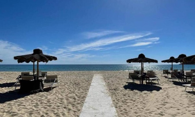 Cala Sinzias House | Villa Del Moro FREE WIFI 300mt from Sinzias' Beach