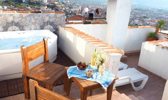 Selcuk Hotel | Villa Dreams