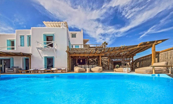 Houlakia Villa | Villa Eidothea - Seven Bedroom Villa, Sleeps 13