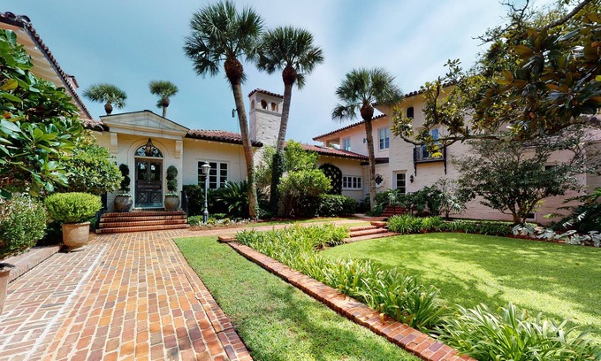 Sea Island Cottage | Villa Esperada, Classic Oceanfront Cottage