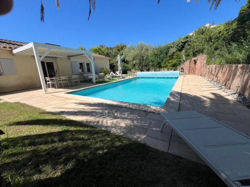 Mandelieu-La-Napoule Villa | villa Estérel au coeur de Mandelieu