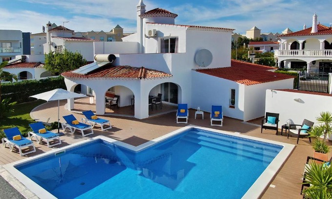 Areias de Sao Joao Villa | Villa Francella- Relaxing holidays in an ideal location by DreamvillasAlbufeira
