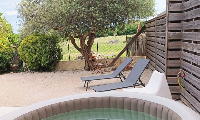 Camaret-sur-Aigues Other | Villa in the countryside!