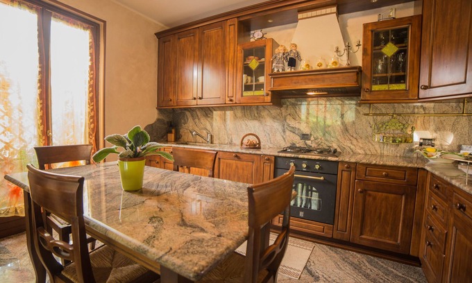 Desenzano del Garda House | Villa Ivana - 3 bedrooms - 3 bathrooms - 6 beds -