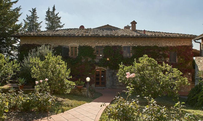 Certaldo Villa | Villa La Fiana - Five Bedroom Villa, Sleeps 10