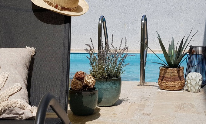 Vinodolska opcina House | Villa Leca, Großzügiges Ferienhaus mit Beheizbarem Privatpool und Sauna
