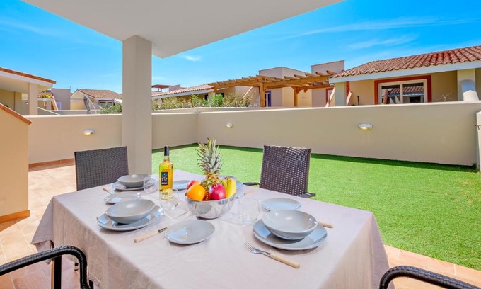 Valledoria Apartment | Villa Maria - nuovissima villa con giardino in Valledoria