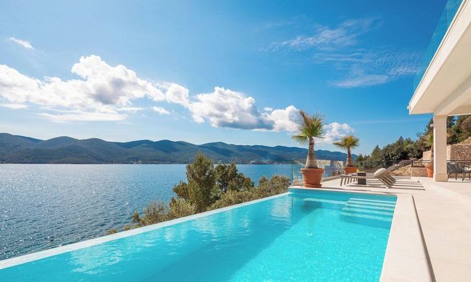 Viganj House | Villa Marra Exclusive Luxury Excellent Location State of the Art Villa