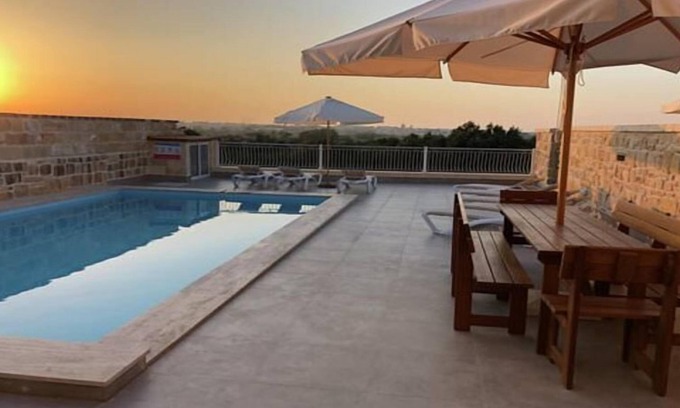 Zejtun Villa | Villa Mercury - Modern villa with private pool and sensational views