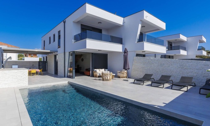 Sikici House | Villa MI by Interhome