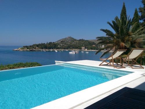 Mlini Apartment | Villa Mirjana - One Bedroom Apartment with Terrace and Side Sea View Taverna