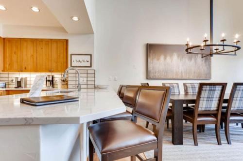 Beaver Creek Apartment | Villa Montane 223 by East West Hospitality