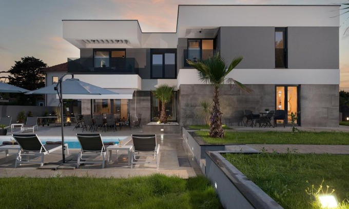 Zaton Villa | Villa N Drage