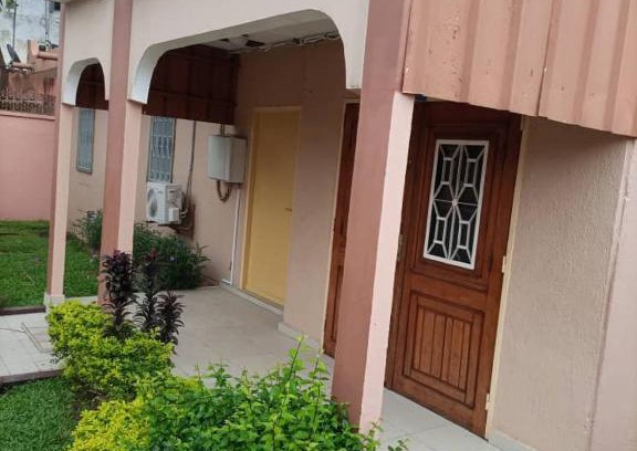 Douala Villa | VILLA PAISIBLE