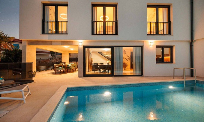 Vrbnik Villa | Villa Palmtree Vrbnik